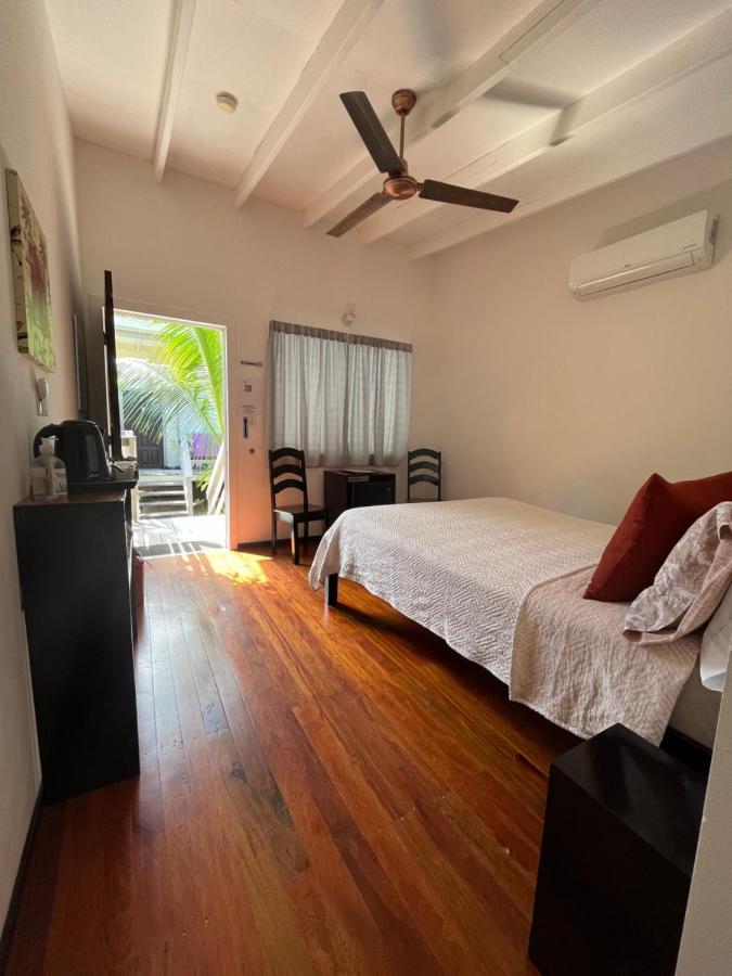 Dreamcabanas Hotell Caye Caulker Eksteriør bilde