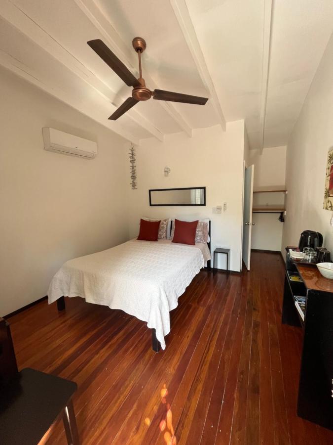 Dreamcabanas Hotell Caye Caulker Eksteriør bilde